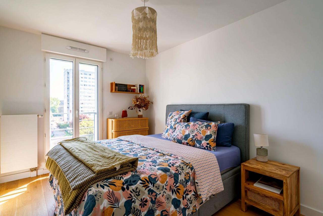 Stunning With Balcony To Visit Paris Appartamento Levallois-Perret